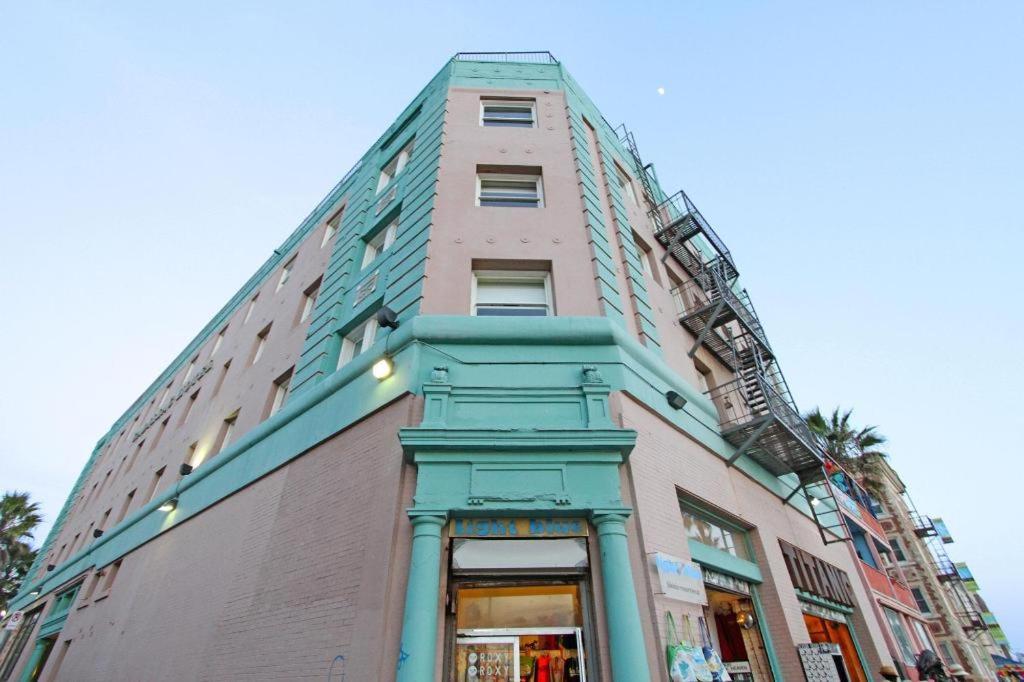 Cadillac Hotel — Photos 2